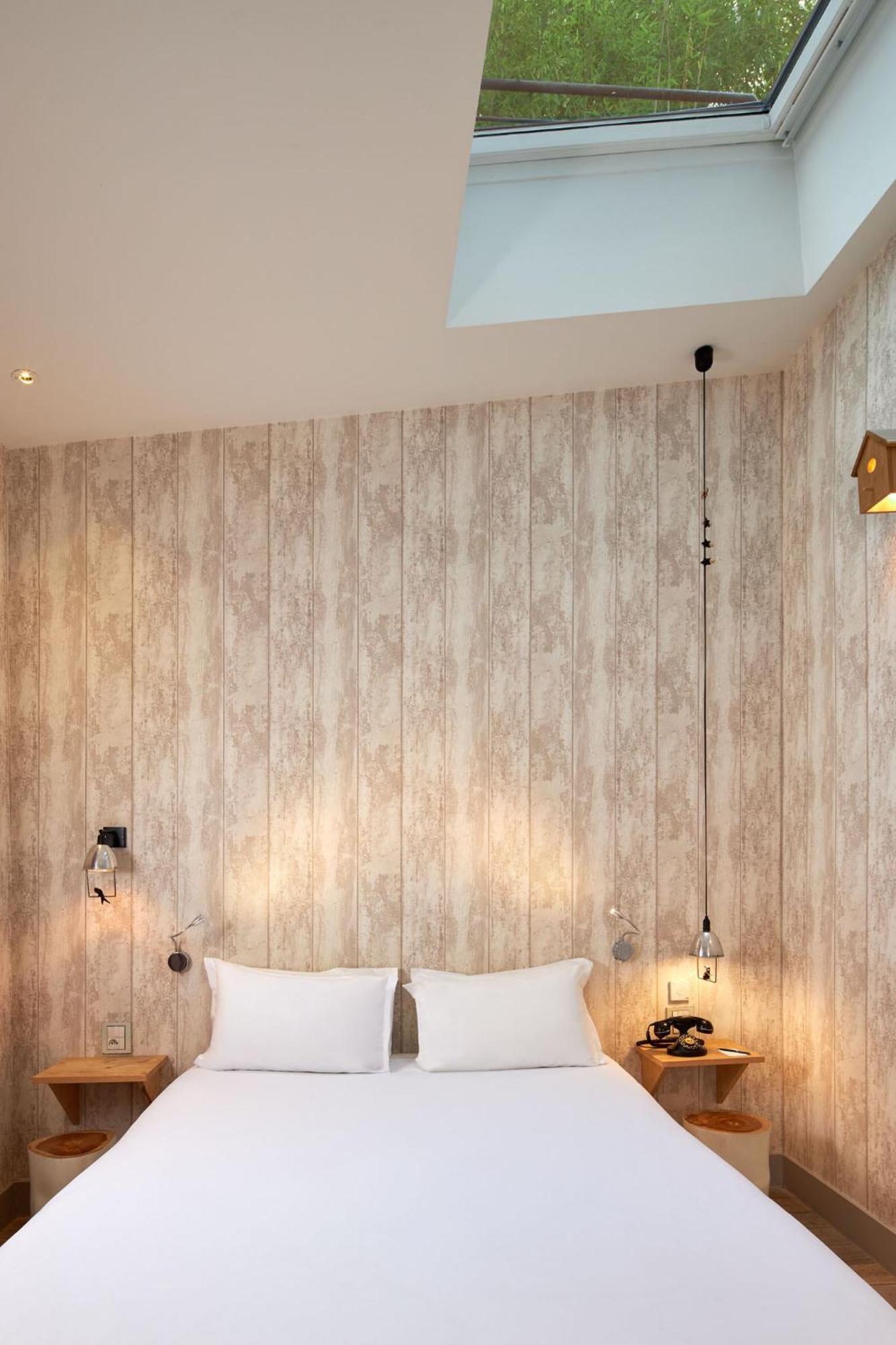Les Plumes Hotel Parigi Esterno foto