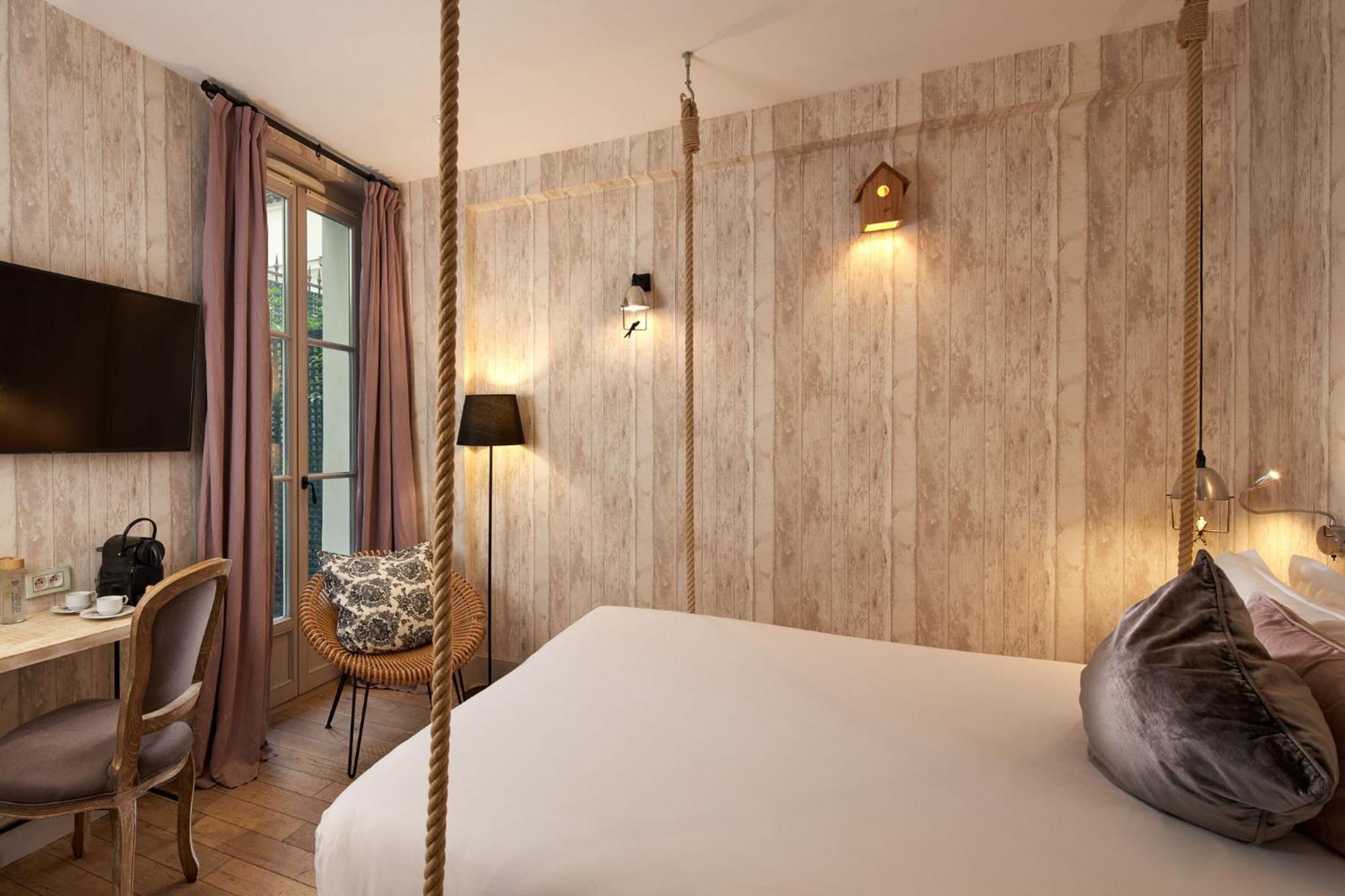 Les Plumes Hotel Parigi Esterno foto