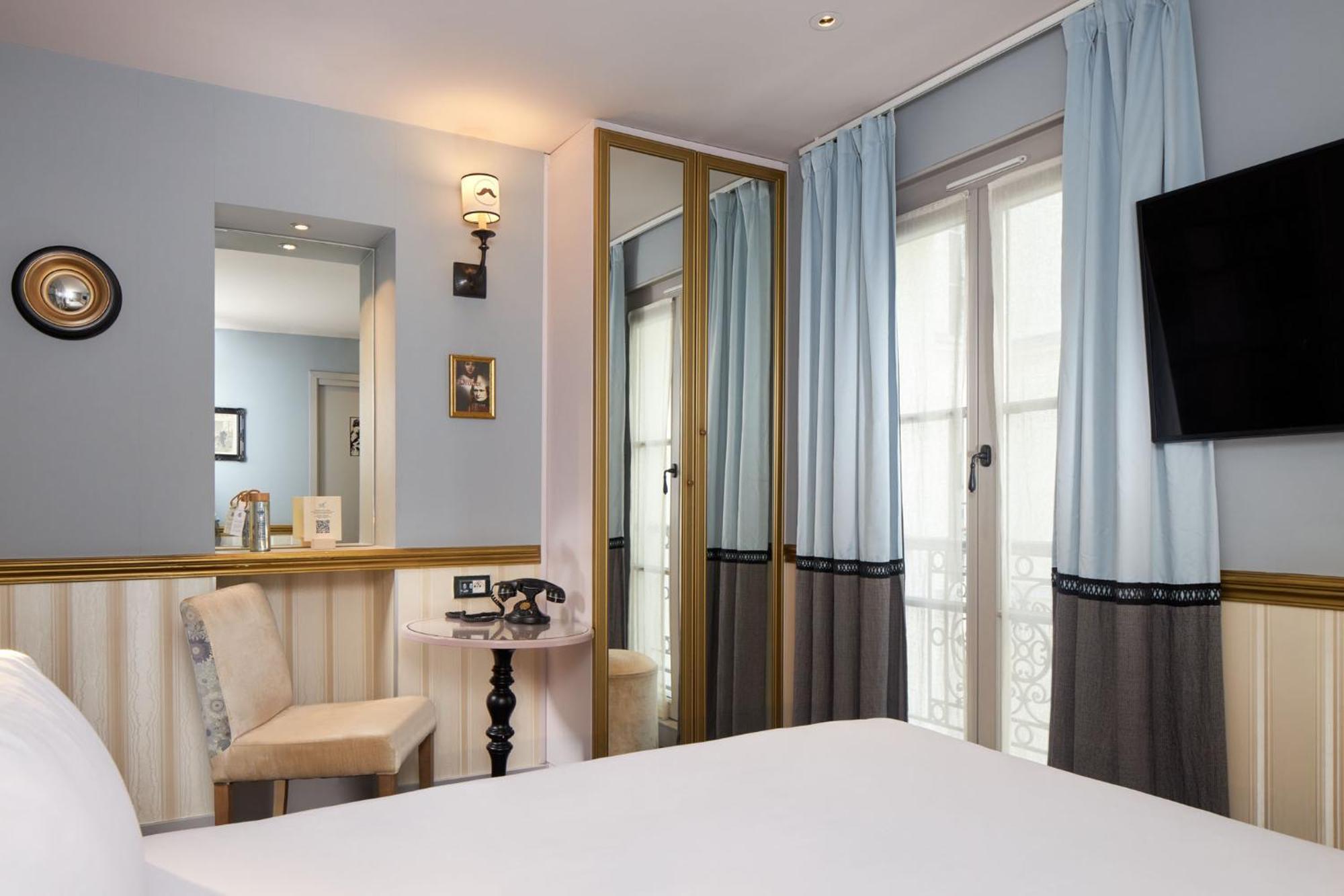 Les Plumes Hotel Parigi Esterno foto