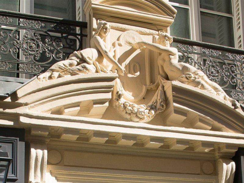 Les Plumes Hotel Parigi Esterno foto