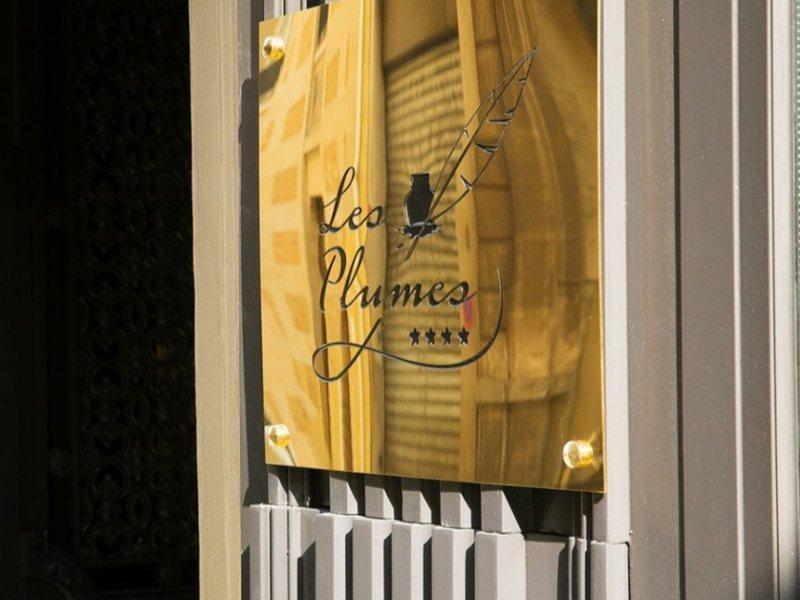 Les Plumes Hotel Parigi Esterno foto